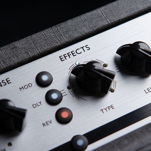 Фото Моделирующий комбоусилитель Blackstar Silverline Stereo Deluxe