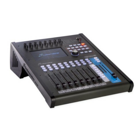 Фото Цифровой микшерный пульт STUDIOMASTER DIGITRACK18