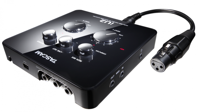 Фото Аудиоинтерфейс Tascam IU2