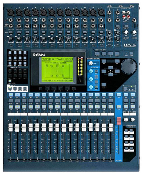 Фото Цифровой микшерный пульт Yamaha 01V96VCM