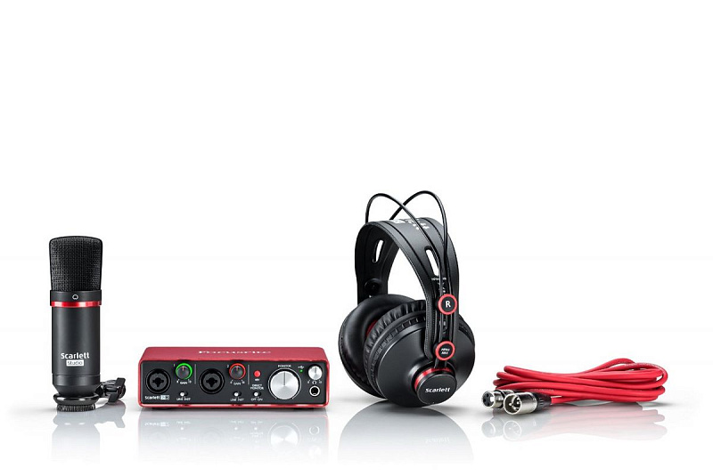 Фото Комплект для звукозаписи Focusrite Scarlett 2i2 Studio 3rd Gen