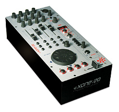 Allen & Heath XONE:2D микшерный пульт